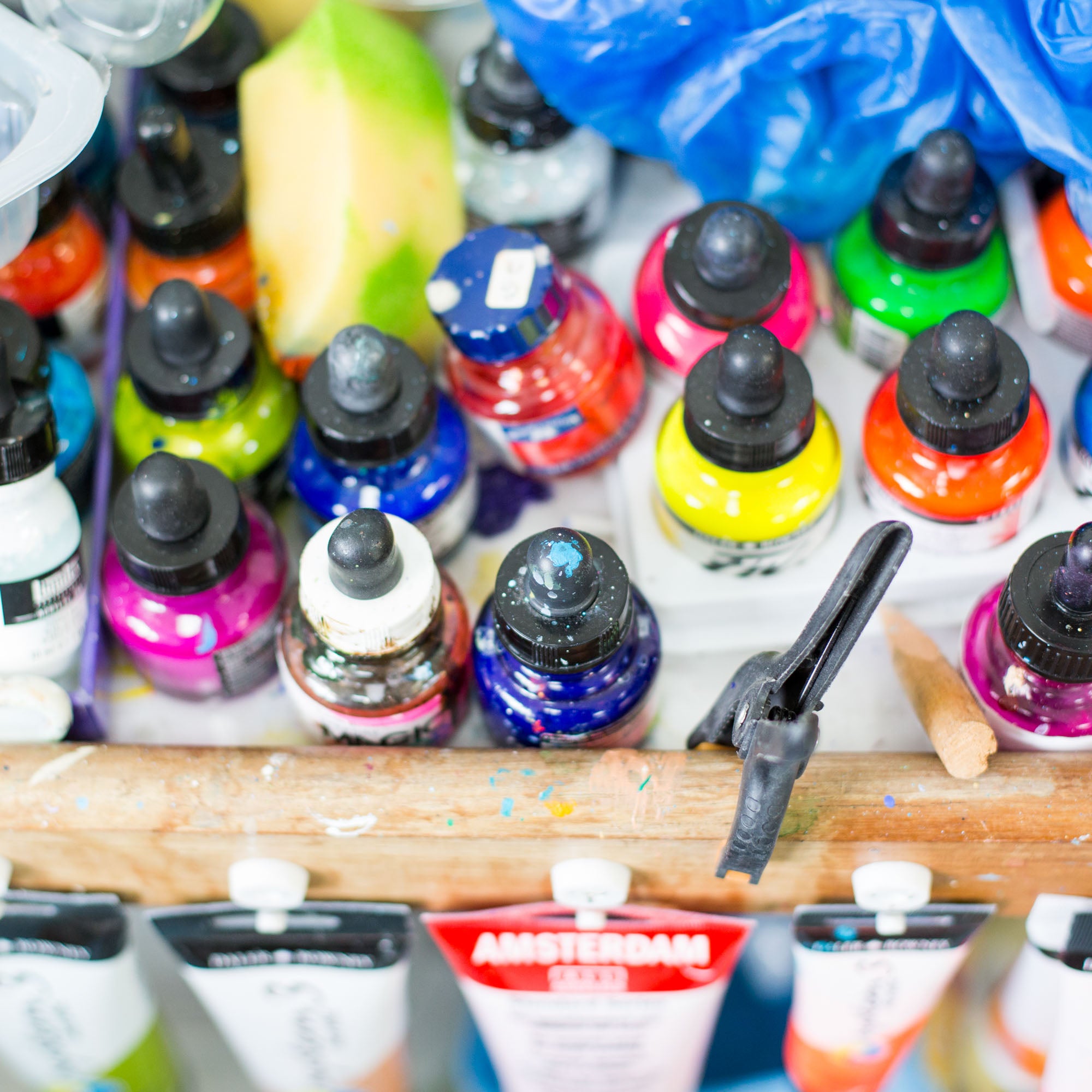 A day in the life of an art gallery assistant